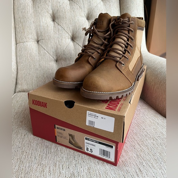 Kodiak Waterton Boots brand new - Picture 6 of 6